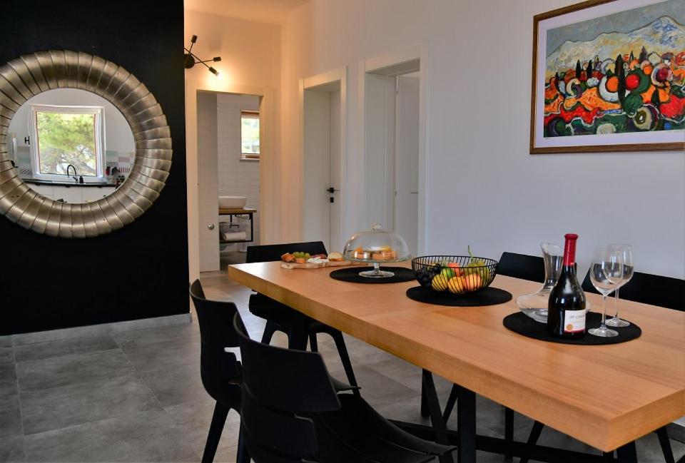 Villa Aries Supetar Extérieur photo